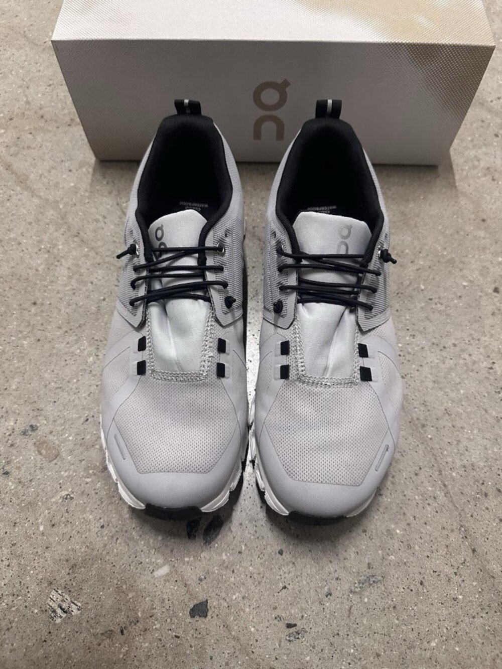 On Cloud 5 Waterproof Sneakers Glacier & White - Picture 10 of 10